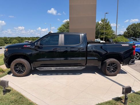 Used 2021 Chevrolet Silverado 1500 LT Trail Boss w/ Convenience Package II AWD/4WD image 6
