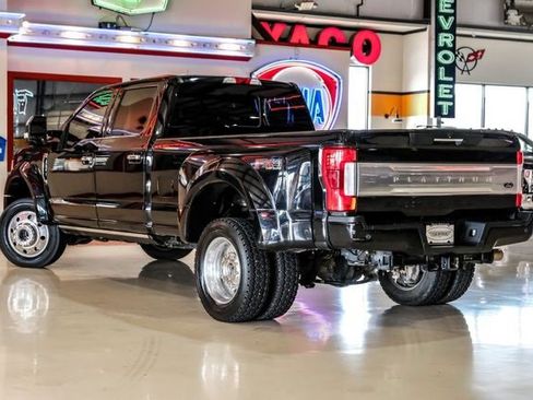 Used 2019 Ford F450 Platinum w/ Platinum Ultimate Package image 4