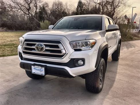 Used 2021 Toyota Tacoma SR5 w/ Trail Edition image 2