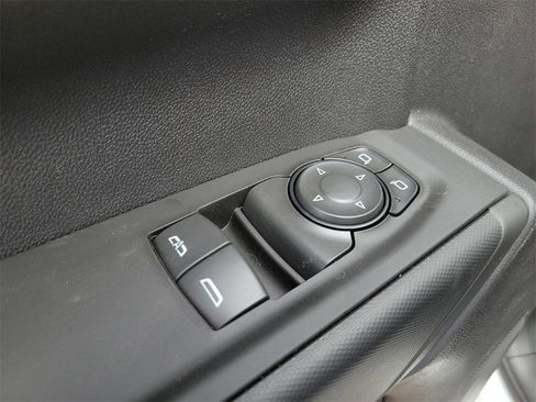 New 2025 Chevrolet Silverado 1500 W/T w/ WT Value Package image 17