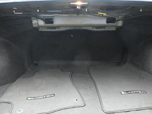 Used 2022 Hyundai Elantra SEL w/ Convenience Package image 22