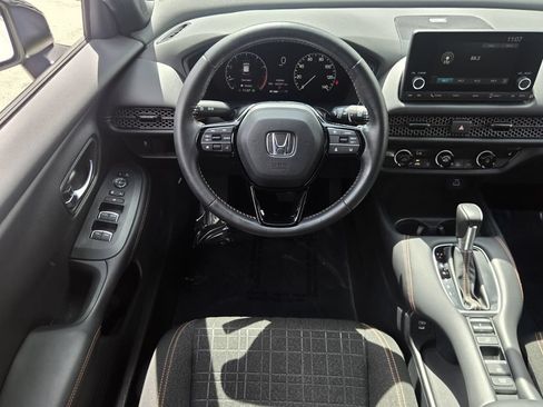 Certified 2024 Honda HR-V Sport image 12