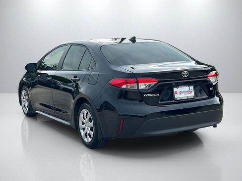 Used 2025 Toyota Corolla LE FWD image 7
