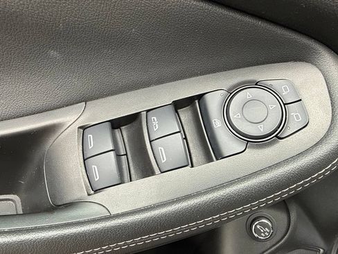 Used 2022 Buick Encore GX Select FWD image 21
