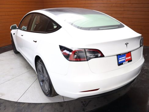 Used 2023 Tesla Model 3 Standard Range image 34