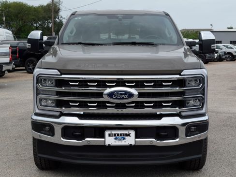 New 2026 Ford F250 Lariat image 2