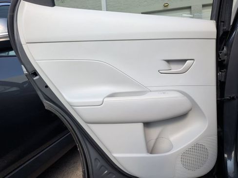 Used 2024 Hyundai Kona SEL AWD/4WD image 23