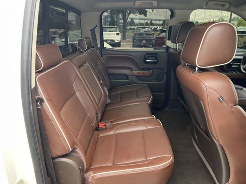 Used 2014 Chevrolet Silverado 1500 High Country w/ High Country Premium Package AWD/4WD image 25