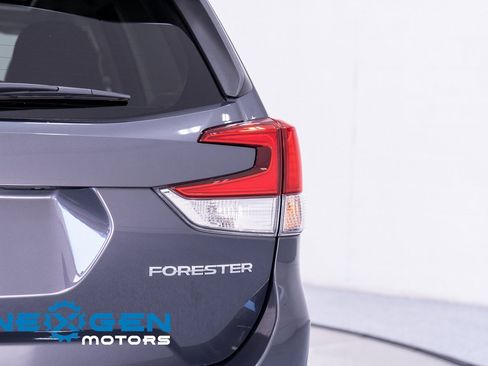 Used 2024 Subaru Forester Premium image 55