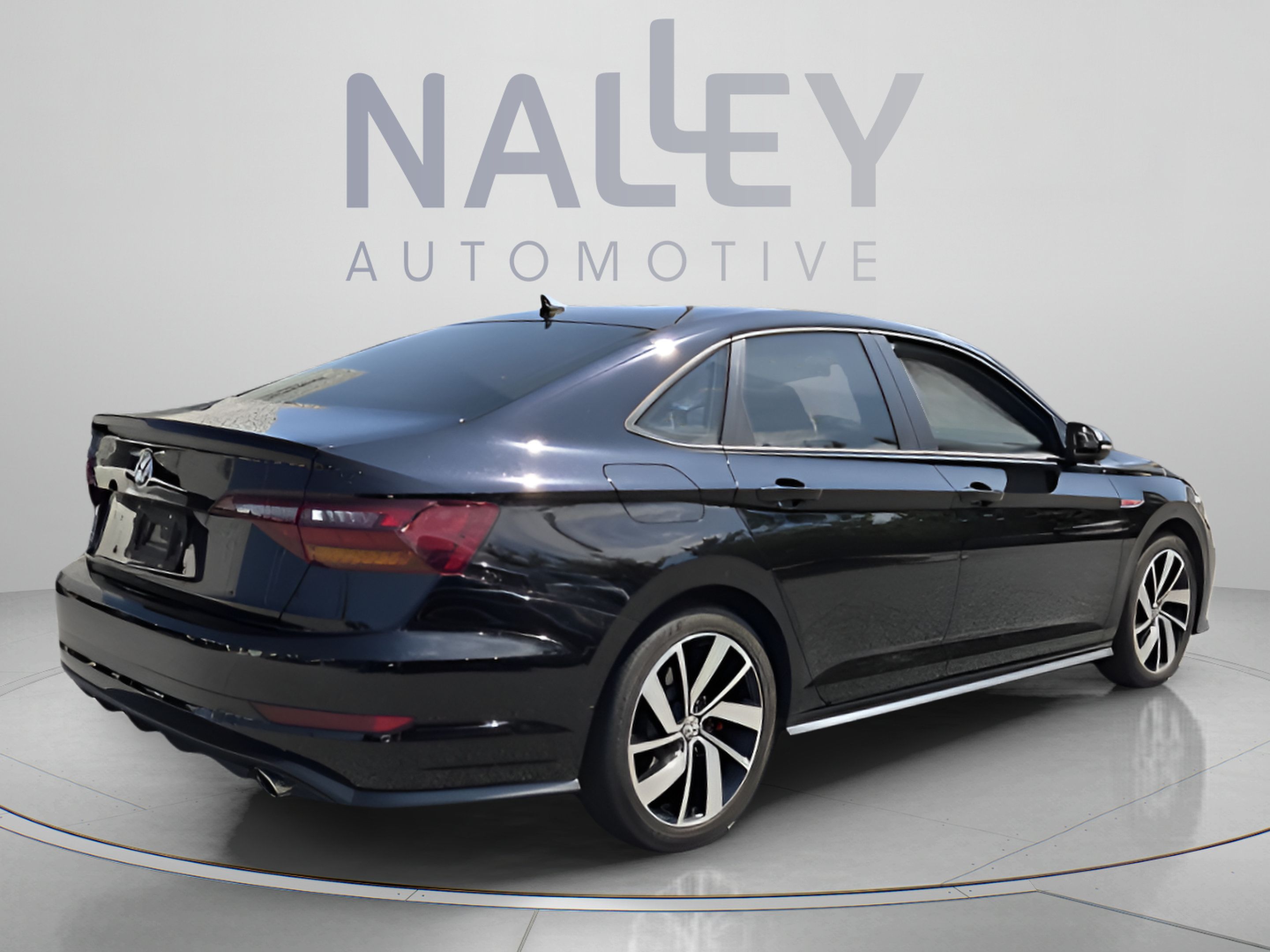 Used 2019 Volkswagen Jetta GLI FWD image 5