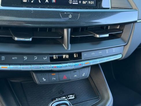 Used 2023 Cadillac CT4 V Blackwing w/ Driver Assist Package RWD image 17