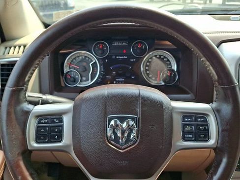Used 2016 RAM 1500 Laramie w/ Convenience Group AWD/4WD image 23