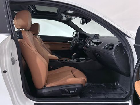 Used 2020 BMW 230i xDrive Coupe w/ Convenience Package image 23