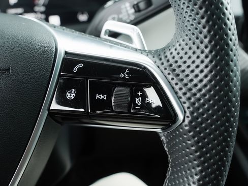 Used 2022 Audi e-tron GT Prestige w/ Prestige Package image 14