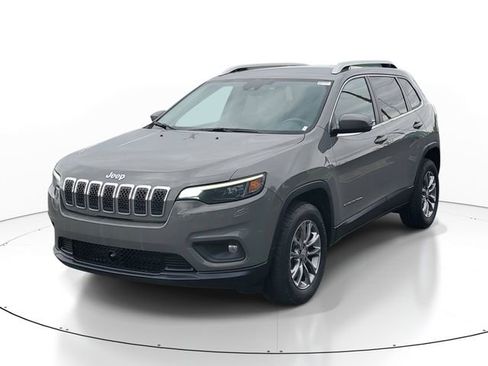 Used 2021 Jeep Cherokee Latitude Lux w/ Comfort/Convenience Group AWD/4WD image 2