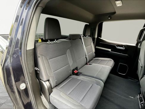 Used 2022 Chevrolet Silverado 1500 LT image 17