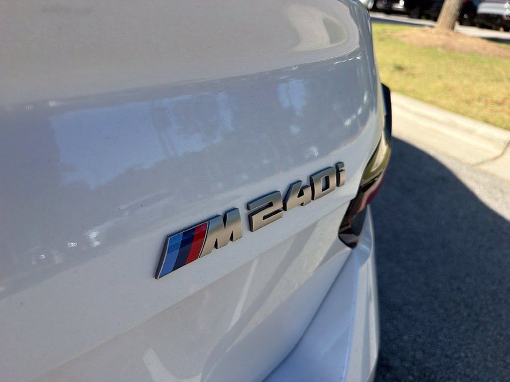 Used 2022 BMW M240i xDrive Coupe AWD/4WD image 8