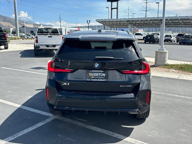 Used 2023 BMW X1 xDrive28i w/ Premium Package AWD/4WD image 5