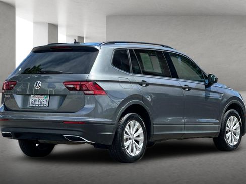 Used 2020 Volkswagen Tiguan S FWD image 4