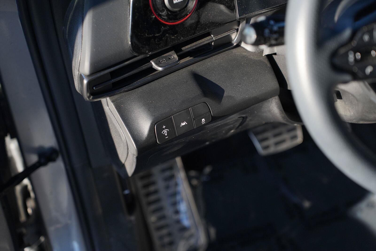 Used 2023 Hyundai Elantra N Line FWD image 14