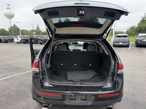 Used 2015 Lincoln MKX AWD w/ Equipment Group 102A image 11