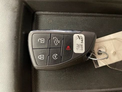 Certified 2023 Chevrolet Silverado 1500 LT AWD/4WD image 25