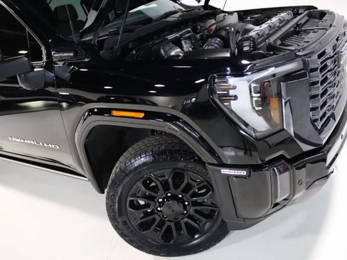 Used 2024 GMC Sierra 2500 Denali Ultimate image 83