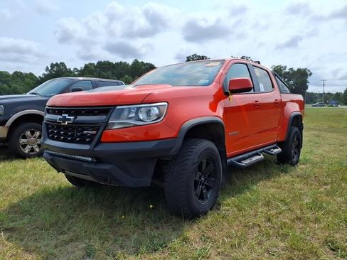 Used 2019 Chevrolet Colorado ZR2 AWD/4WD image 2