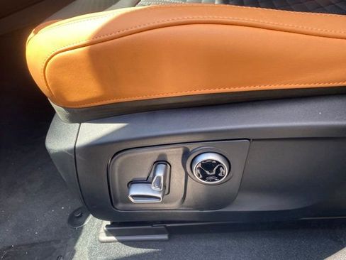 New 2024 Maserati Levante Trofeo image 20