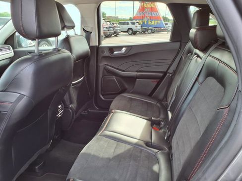 Certified 2022 Ford Escape SEL w/ SEL Stealth AWD Package image 13