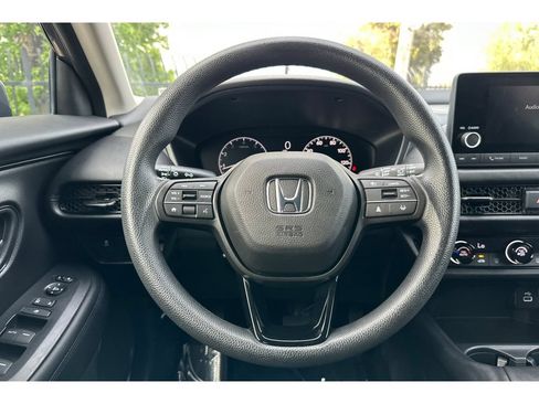 Used 2025 Honda HR-V LX image 36