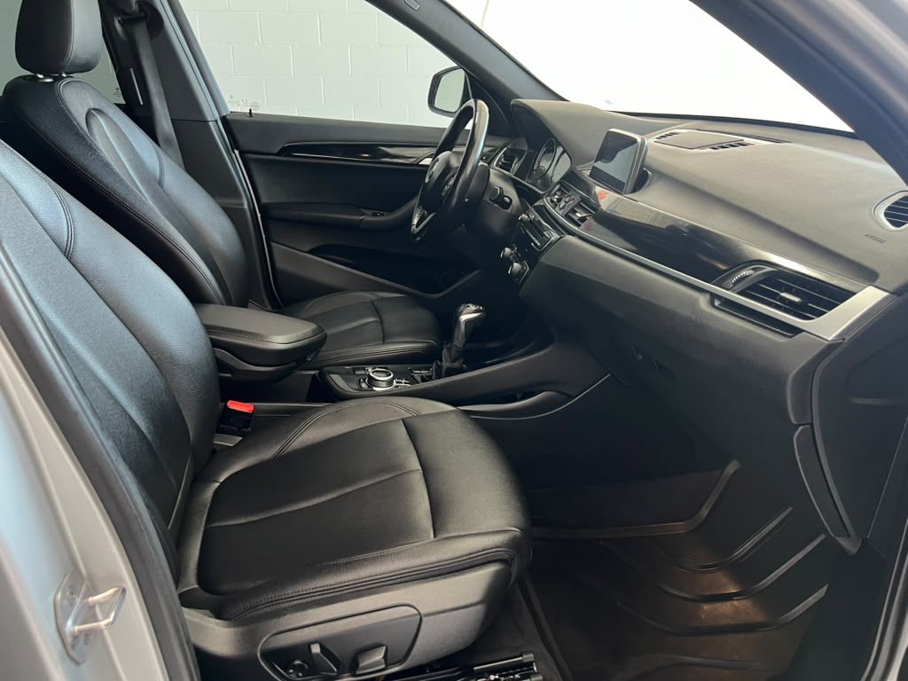 Used 2019 BMW X1 sDrive28i w/ Convenience Package FWD image 15