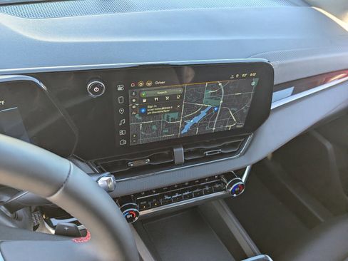 Used 2026 Chevrolet Equinox RS w/ Convenience Package III image 26