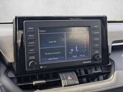 Used 2022 Toyota RAV4 LE FWD image 19
