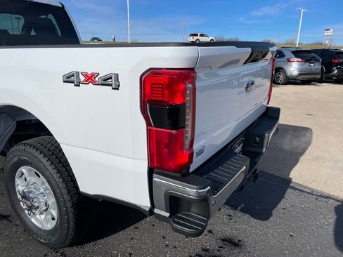 New 2026 Ford F250 XLT w/ 360-Degree Camera Package image 31