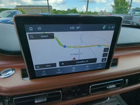 Used 2021 Lincoln Aviator Reserve w/ Elements Package Plus AWD/4WD image 20