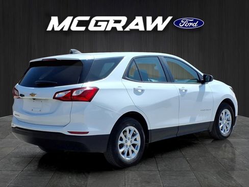 Used 2021 Chevrolet Equinox LS FWD image 8