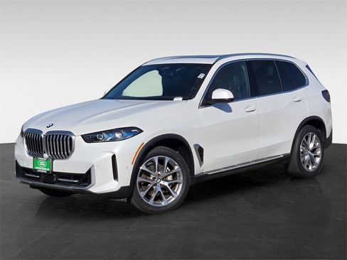 Used 2025 BMW X5 sDrive40i image 1