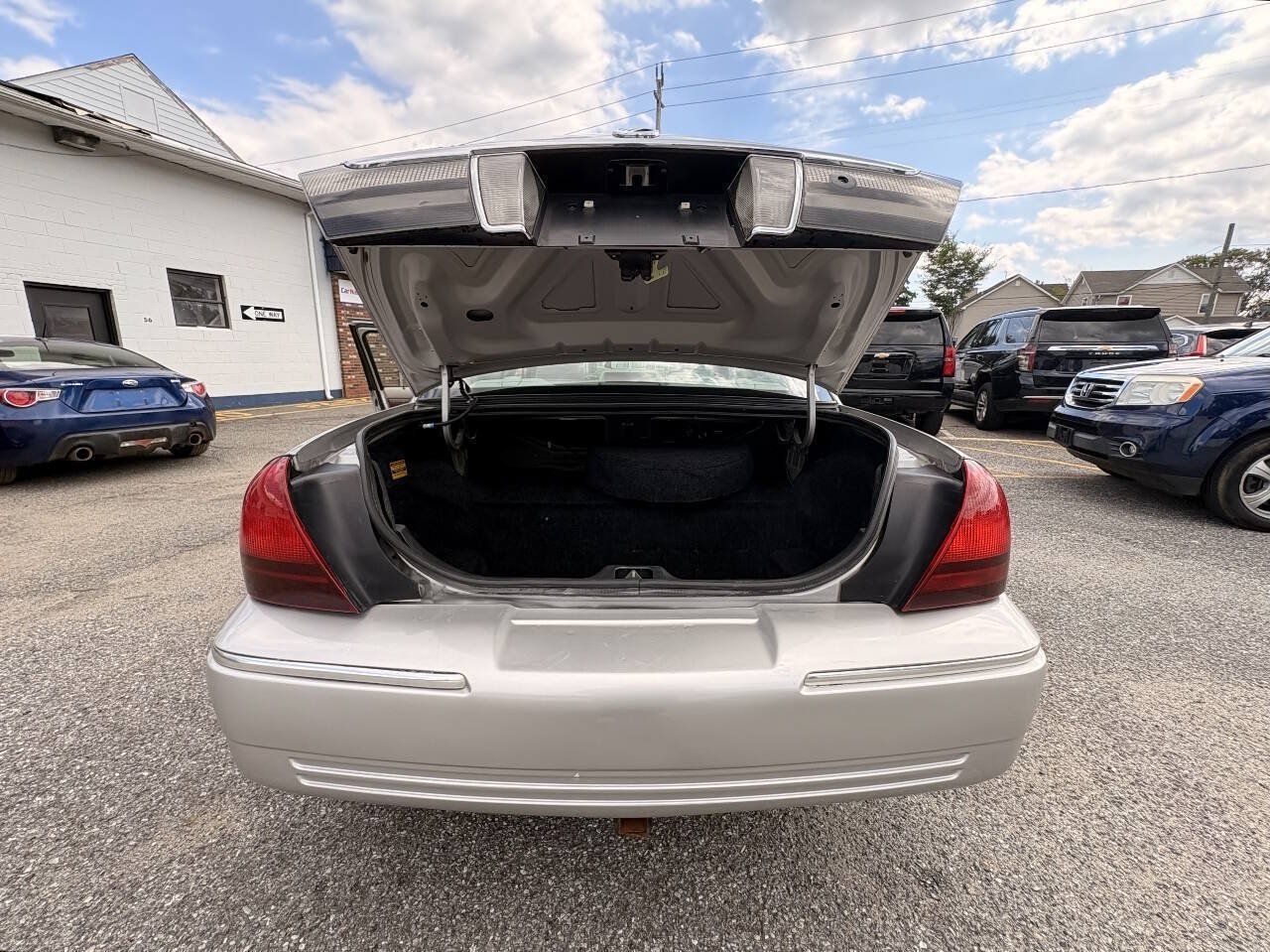 Used 2008 Mercury Grand Marquis LS RWD image 9
