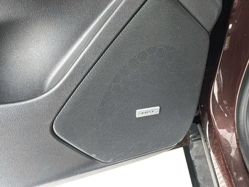 Used 2022 Cadillac XT5 Premium Luxury w/ LPO, Floor Liner Package AWD/4WD image 22