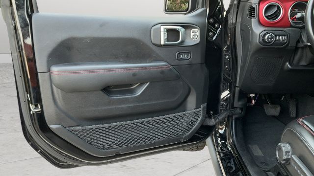 Used 2021 Jeep Gladiator Rubicon AWD/4WD image 19