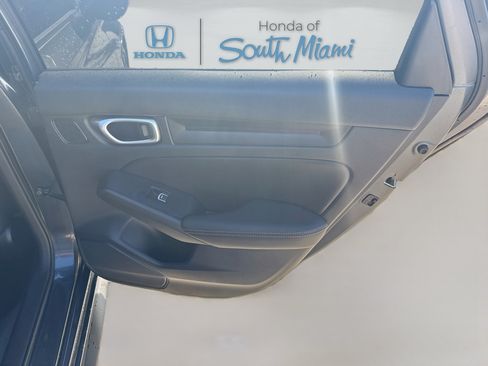Used 2024 Honda Civic EX-L image 29