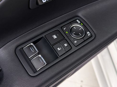 Used 2018 Lexus LC 500 Coupe RWD image 22