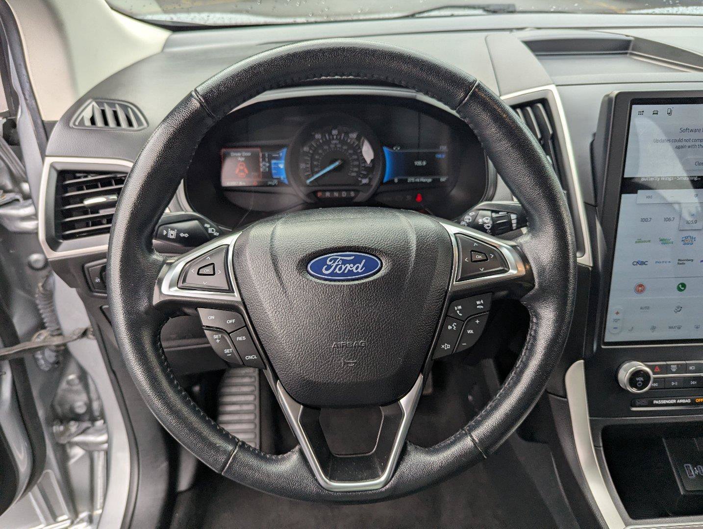 Used 2024 Ford Edge SEL AWD/4WD image 13