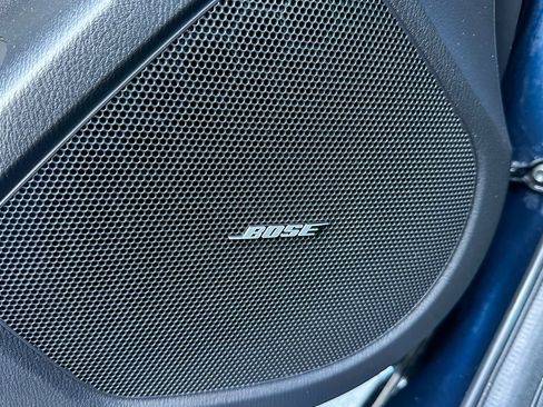 Used 2018 MAZDA MAZDA3 Grand Touring w/ Premium Equipment Package image 11