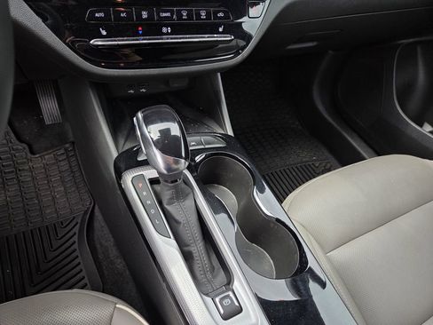 Used 2025 Buick Envista Avenir FWD image 12