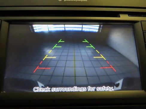 Used 2017 Nissan Frontier PRO-4X w/ Pro-4x Luxury Package image 10