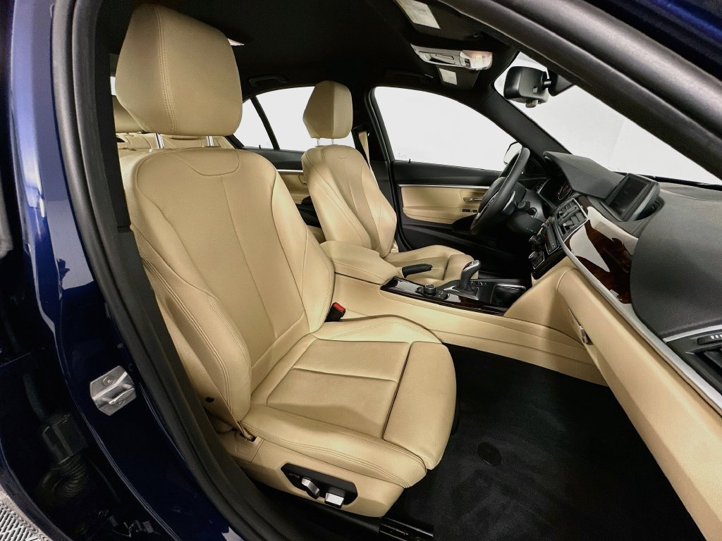 Used 2018 BMW 330i Sedan RWD image 27
