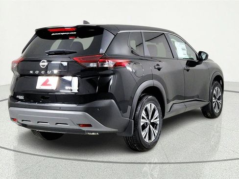 Used 2023 Nissan Rogue SV AWD/4WD image 3