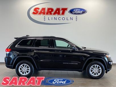 Used 2019 Jeep Grand Cherokee Laredo